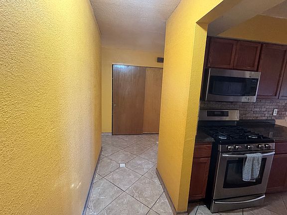 5th image of 3450 Dakota St