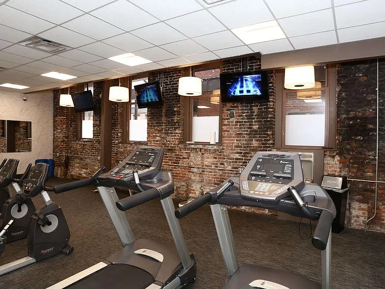SilverBrick Lofts — Photo 3