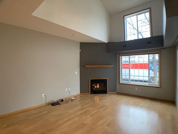 3rd image of 7601 Garfield Ave APT 6