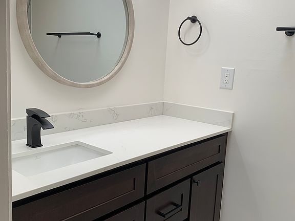 5th image of 1322 Shattuck Ave APT 301