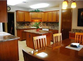 2072 Coral Creek Dr, Pensacola, FL 32506