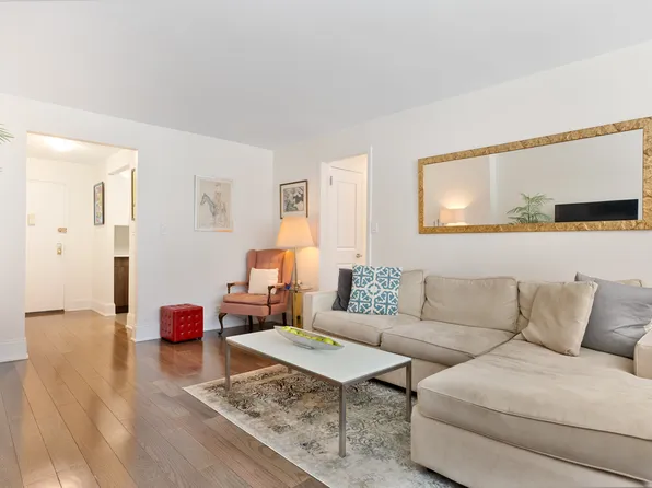 340 East 74th Street 1B image 2 of 9