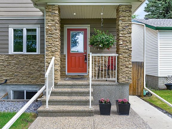 3rd image of 8506 80th Ave NW