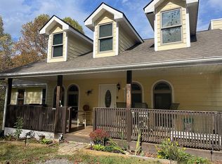 284 Waterwheel Dr, Green Mountain, NC 28740