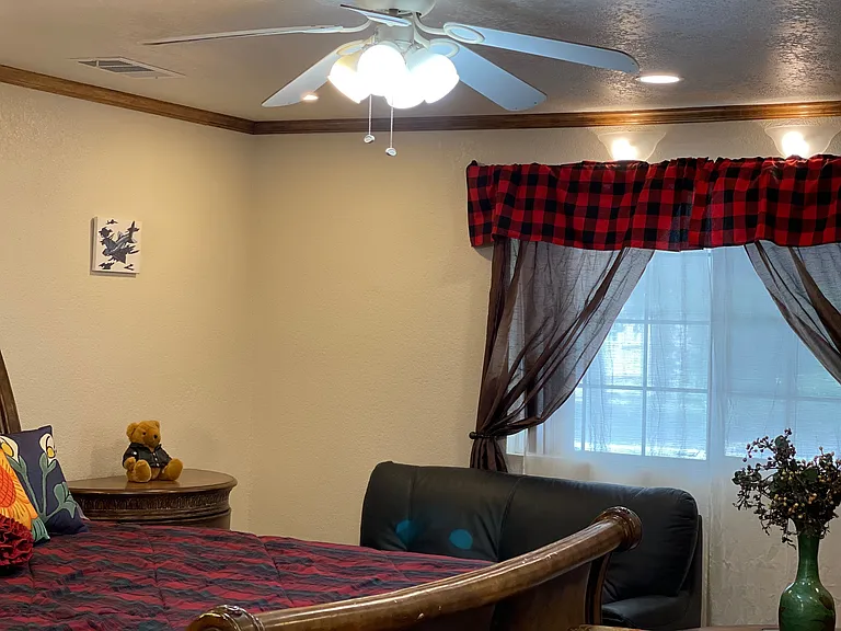 18165 Eucalyptus St #B — Photo 18