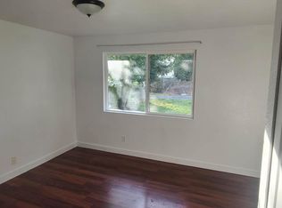 27412 101st Ave NW, Stanwood, WA 98292