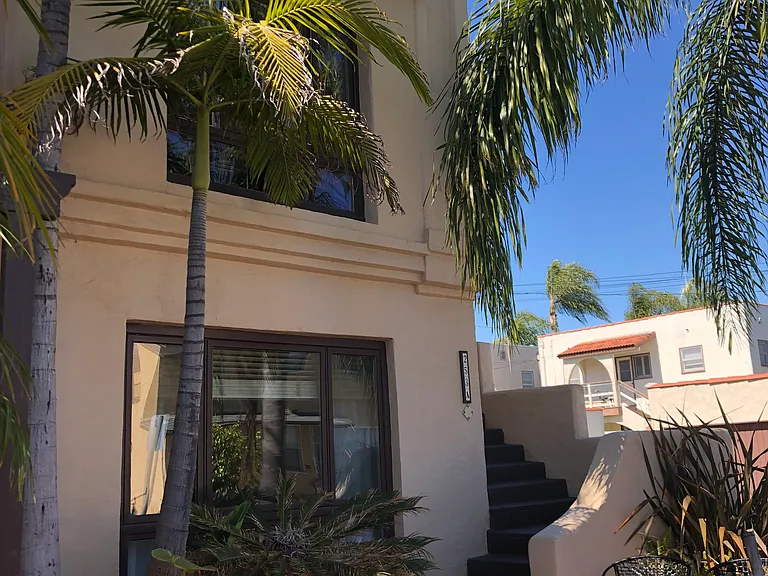 253 Covina Ave — Photo 4
