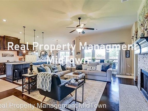 4th image of 1010 Copperleaf Dr