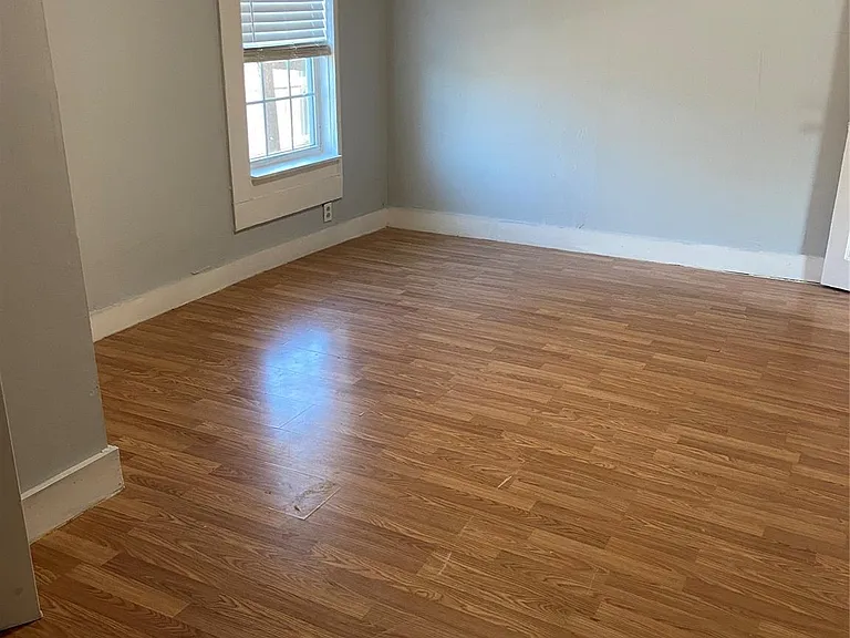 1015 Virginia St #1/2 — Photo 8