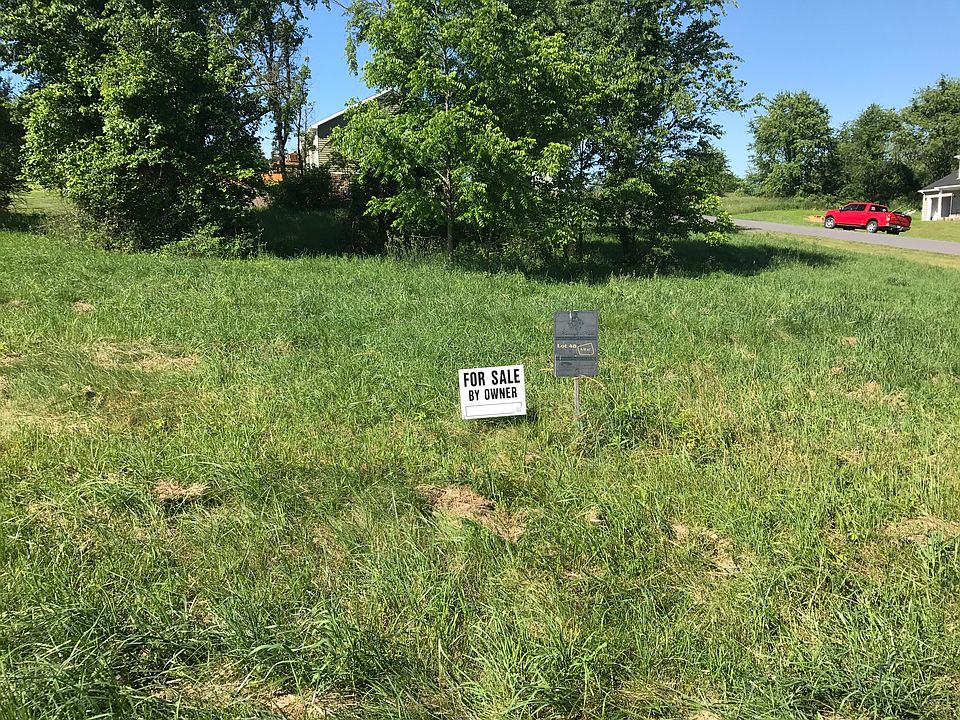 2nd image of Redhaven Dr