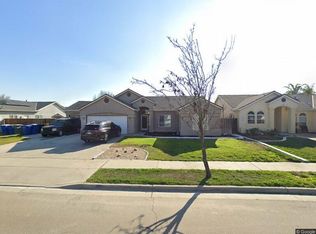 1575 Tulip St, Lemoore, CA 93245