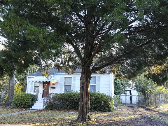 2nd image of 2651 Oregon Ave