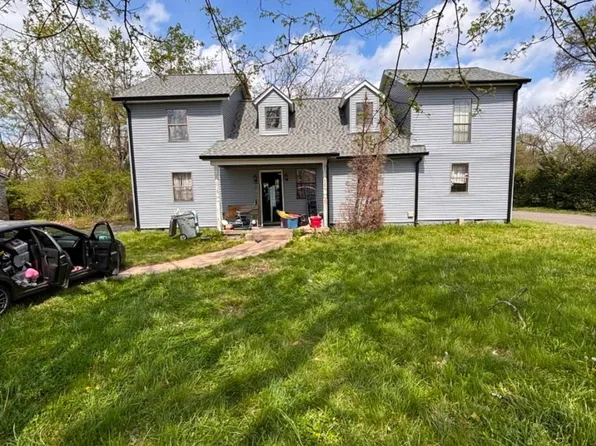 698 Chambers St, Gallatin, TN 37066