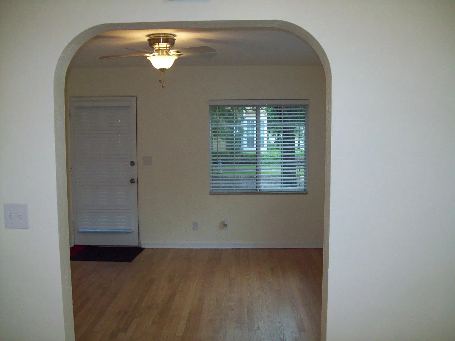 1 bed, 650 sqft, $1,400 — Photo 2