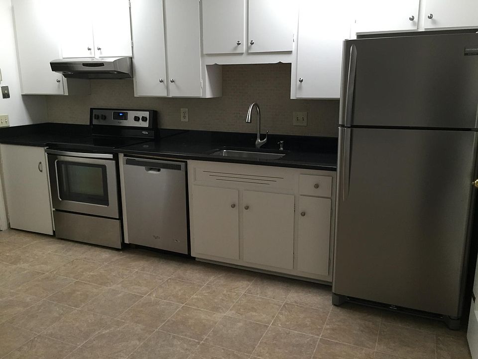 1st image of 19 Knoxbury Ter