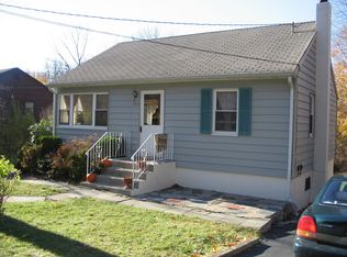 525 Atlas Rd, Landing, NJ 07850