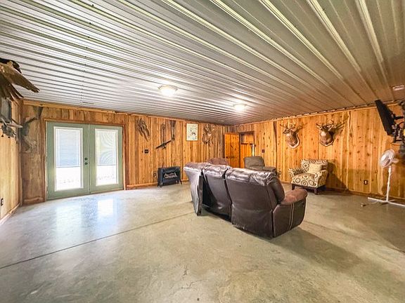 2nd image of 181 Howeland Dr