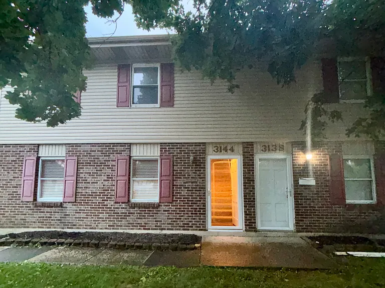 3144 E Stroop Rd — Photo 1