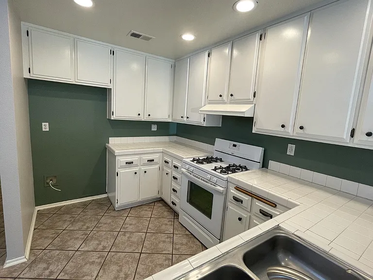2050 Napoli Ct #104 — Photo 7