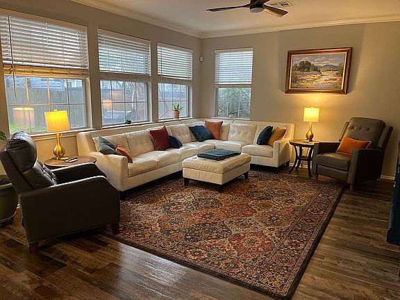 5th image of 3309 Tavistock Dr