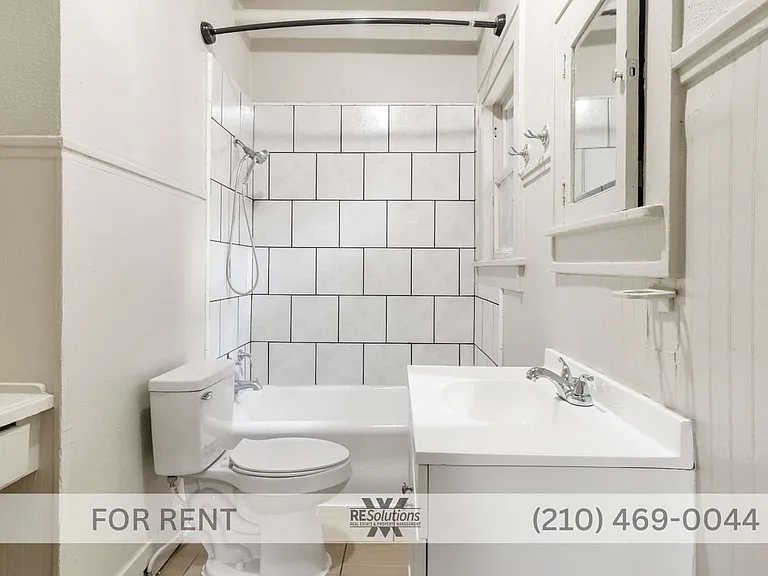 1618 W Kings Hwy #1618 — Photo 10