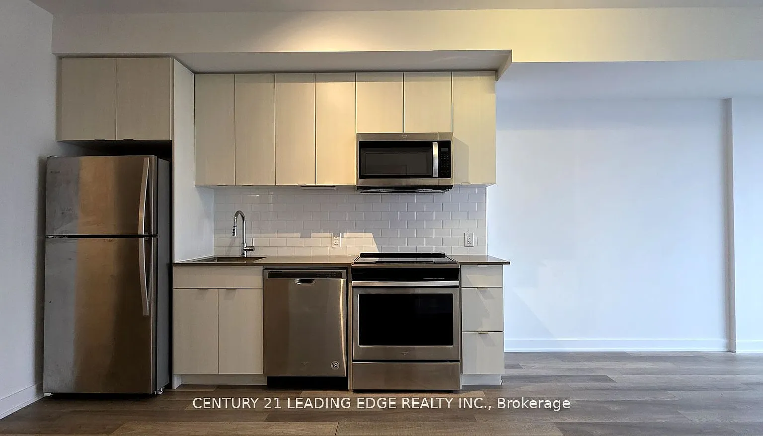2 bed, $2,280 — Photo 3