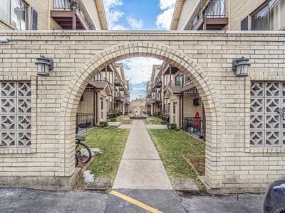 7224 W Wrightwood Ave APT 206, Elmwood Park, IL, 60707