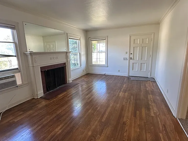 330 W Olive Ave — Photo 4