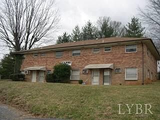 1st image of 928 Whitestone Dr