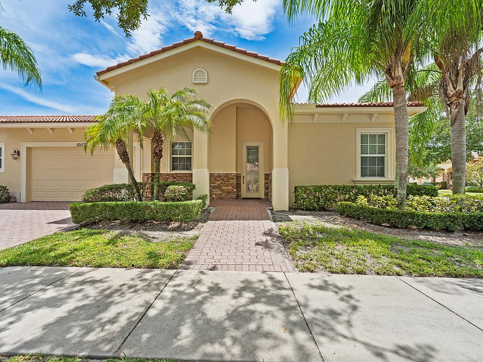 1st image of 10117 SW Canossa Way