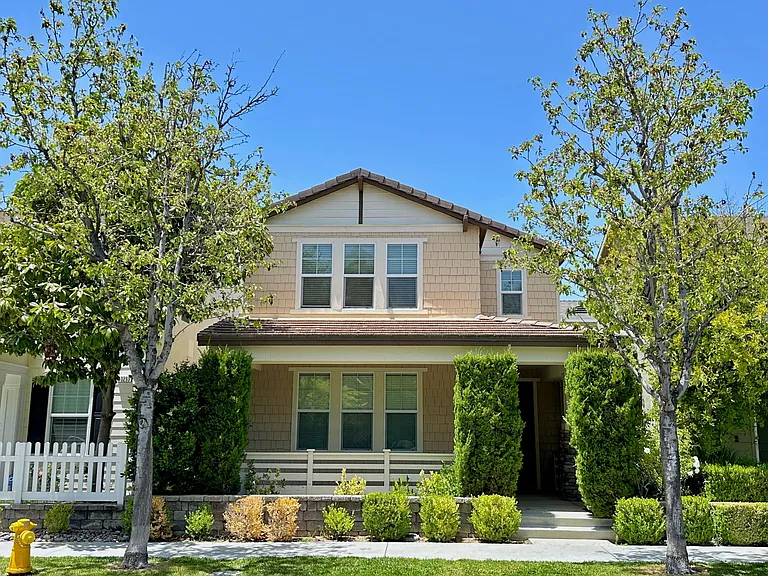 40285 Balboa Dr — Photo 2
