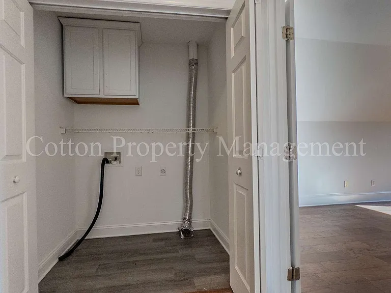 7106 Haven Way — Photo 35