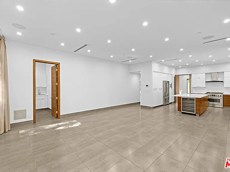 11200 Dona Lola Dr — Photo 13