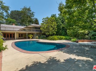 491 Homewood Rd, Los Angeles, CA 90049