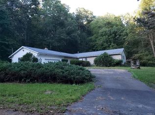 24 Sesame St, Wurtsboro, NY 12790