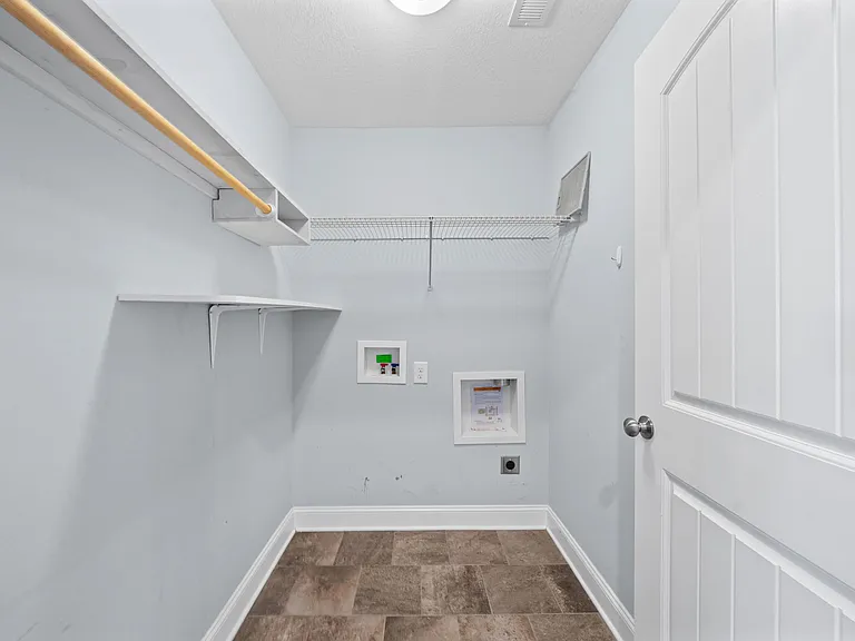 3753 Windmill Dr — Photo 19