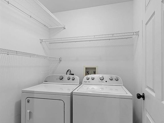 4th image of 1249 Woodland Point Dr APT H