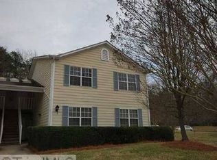2227 New Garden Rd #10, Greensboro, NC 27410