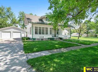 1422 North St, Tekamah, NE 68061