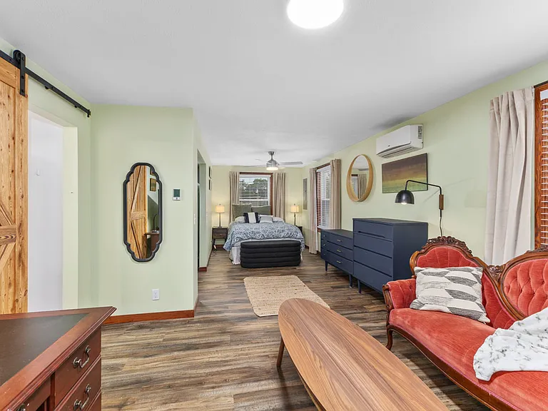 941 Leonard St NW #2 — Photo 1