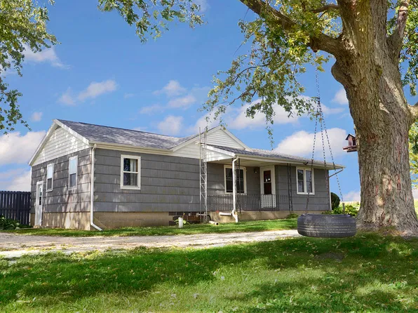 1752 N 2350th Rd, Grand Ridge, IL 61325