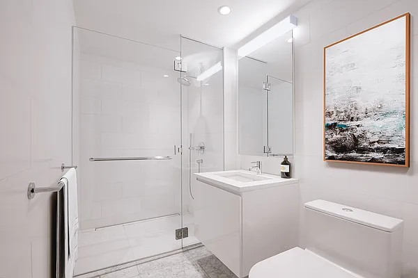 Rented by Vector New York, LLC | media 4