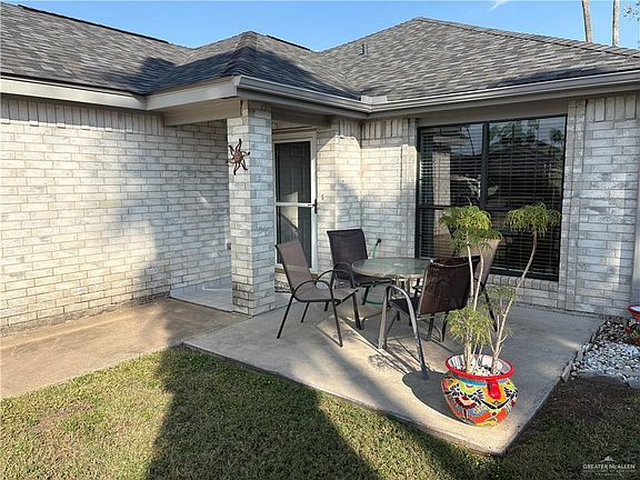 3rd image of 934 Katrin Dr