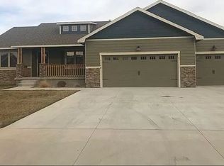 3308 Cervantes Rd, Dodge City, KS 67801