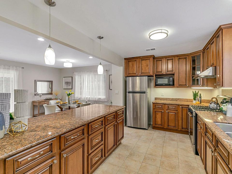 1st image of 1398 Garrans Dr