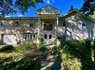 115 Bloomfield Ave, Philadelphia, PA 19115