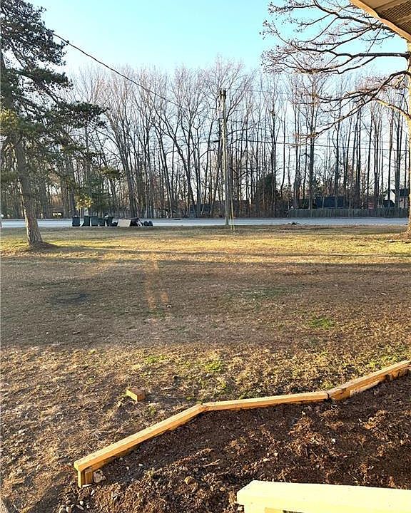 2nd image of 2503 W Vandalia Rd