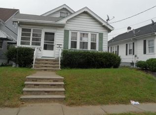 15 Albourne St, South River, NJ 08882