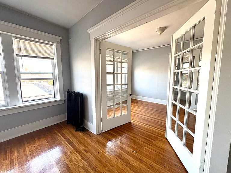 FRENCH DOORS