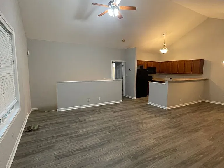 7920 Ellisville Ln — Photo 3